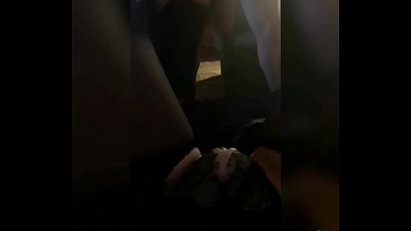 Cho MJM. Mari fout mennaj devan madanm li. Pussy Madanm nan vin mouye, imajinasyon sal li jis boggle lespri a